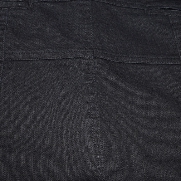 Junior Woman DC clothing black jean skirt size 9 🌺 3/$15 - Picture 6 of 7